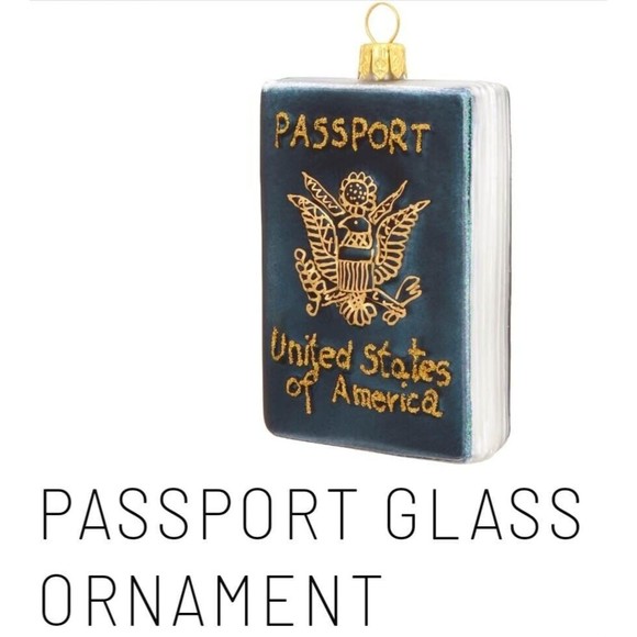 Pinnacle Peak Poland Christmas Glass Ornament United States US Travel Passport - Picture 3 of 9